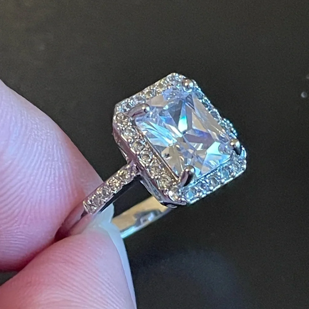 White rhinestone silver plated CZ ring - Picture 6 of 9